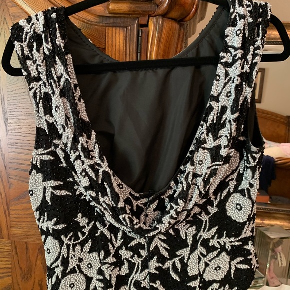 Beautiful beaded top the second and fourth picture shows the beautiful back ❤️ - Picture 4 of 6